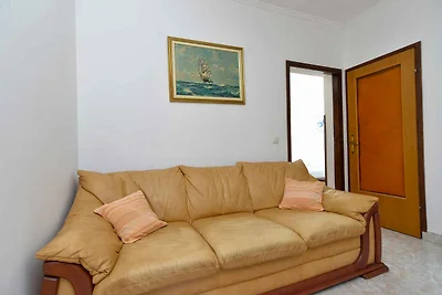 Ferienwohnung mit Balkon und Grillmöglichkeit