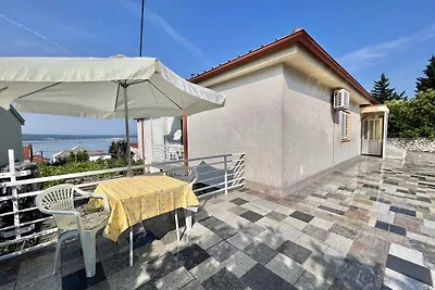 Ferienwohnung mit Balkon und Terrasse