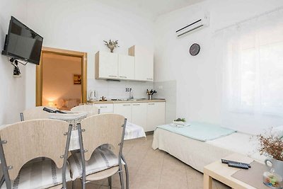 Ferienwohnung mit Balkon und Parkplatz