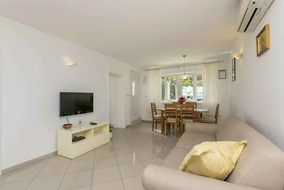Ferienwohnung mit Klimaanlage und Grill
