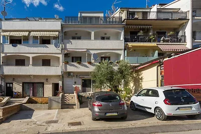 Studio mit Klimaanlage und Terrasse
