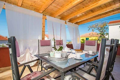 Ferienwohnung mit Terrasse und Klimaanlage
