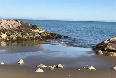 Ferienwohnung nahe dem Meer mit privatem