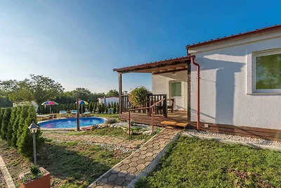 Vakantiehuis Ontspannende vakantie Radetici