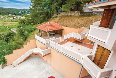 Appartamento Vacanza con famiglia Supetarska Draga