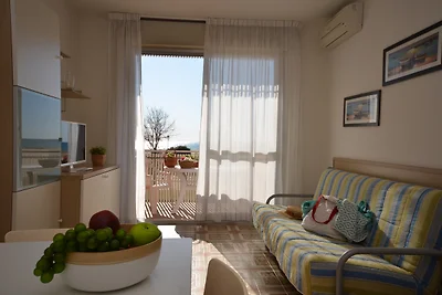 Ferienwohnung mit Balkon und Klimaanlage