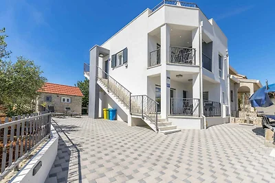 Gemütliche Ferienwohnung Lonamare mit Meerbli