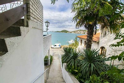 Ferienwohnung mit Balkon und Meerblick