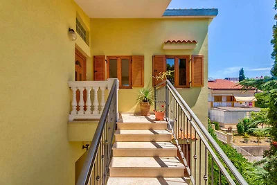 Ferienwohnung mit Balkon und Meerblick