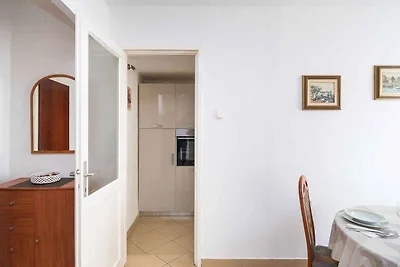 Ferienwohnung Sara in Rogoznica mit Gartenbli