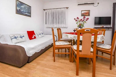 Ferienwohnung mit Klimaanlage und Grill