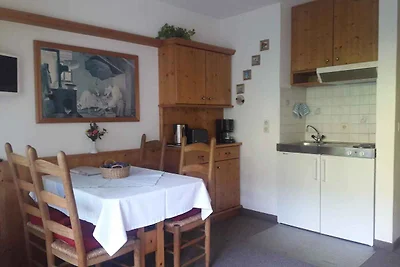 Ferienwohnung mit Balkon und Hallenbad