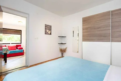 Ferienwohnung mit schöner Terrasse