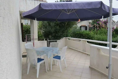 Komfortable Ferienwohnung Ines mit Balkon und