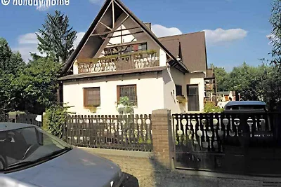 Ferienwohnung mit Pool und Internet