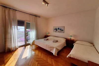 Ferienwohnung mit Balkon