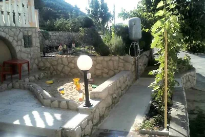 Ferienwohnung mit Klimaanlage und Terrasse