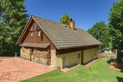 Ferienhaus mit Aussenpool