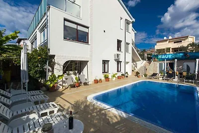 Ferienwohnung mit beheiztem Pool