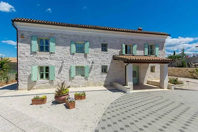 Villa mit Privatpool