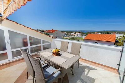 Komfortables Apartment Lili mit Meerblick auf