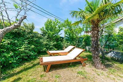 Ferienhaus mit Terrasse und Grill