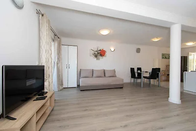 Studio mit Klimaanlage und Meerblick