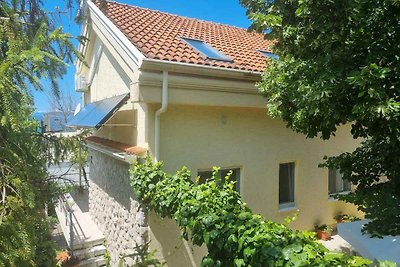 Ferienwohnung mit Terrasse und Balkon mit