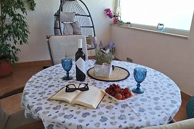 Studio mit Terrasse und Klimaanlage