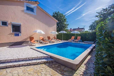 Ferienwohnung mit Poolnutzung