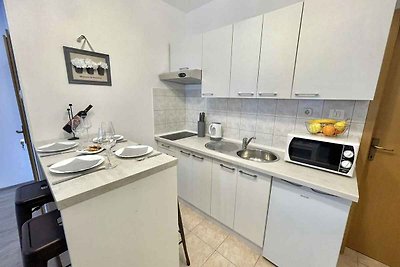 Ferienwohnung klimatisiert mit Balkon