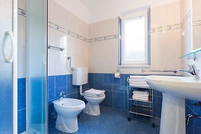 Ferienwohnung mit Balkon und Klimaanlage
