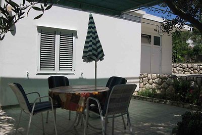 Ferienhaus mit Terrasse und Klimaanlage
