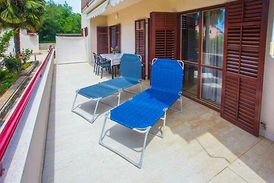 Die charmante Wohnung im Erdgeschoss des Haus