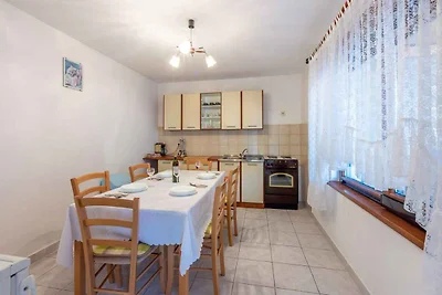 Appartamento Vacanza con famiglia Novi Vinodolski