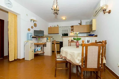Ferienwohnung mit Klimaanlage und Terrasse