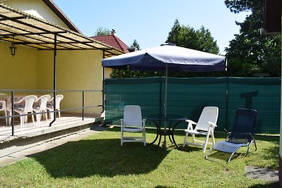 Ferienhaus mit Terrasse und Internet in