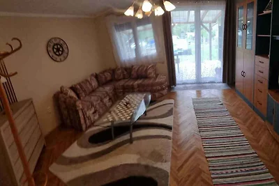 Ferienwohnung mit Terrasse und WLAN