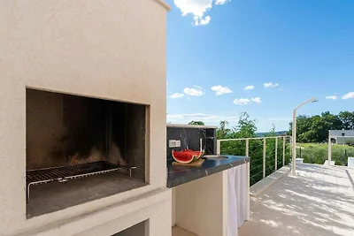 Villa mit Klimaanlage und Pool