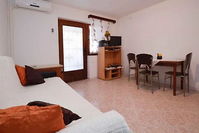 Ferienwohnung mit Terrasse und Klimaanlage