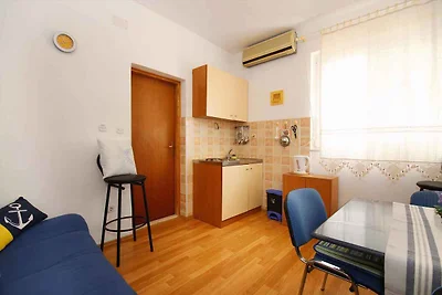 Ferienwohnung 10 m vom Strand