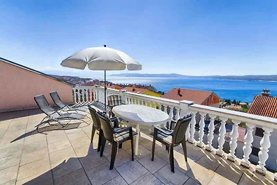 Ferienwohnung mit einer grossen Terrasse mit 