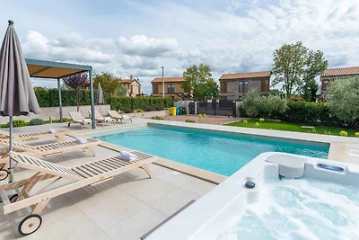 Vakantiehuis Ontspannende vakantie Kadumi