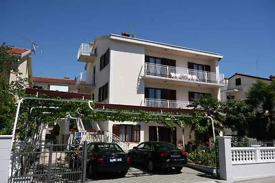 Ferienwohnung mit Klimaanlage und Balkon
