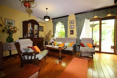 Ferienhaus mit Gartenterrasse und Klimaanlage