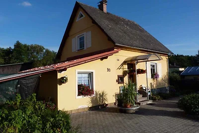 Ferienhaus mit Eckbadewanne im Riesengebirge