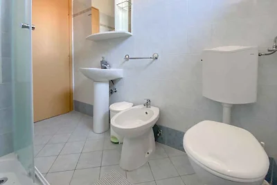 Ferienwohnung mit Klimaanlage, WLAN, Balkon m