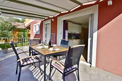 Ferienwohnung in ruhiger Lage mit Pool