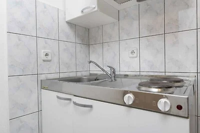 Ferienwohnung mit Balkon und Pool
