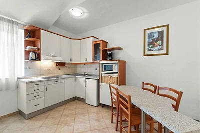 Ferienwohnung mit Klimaanlage und Pool